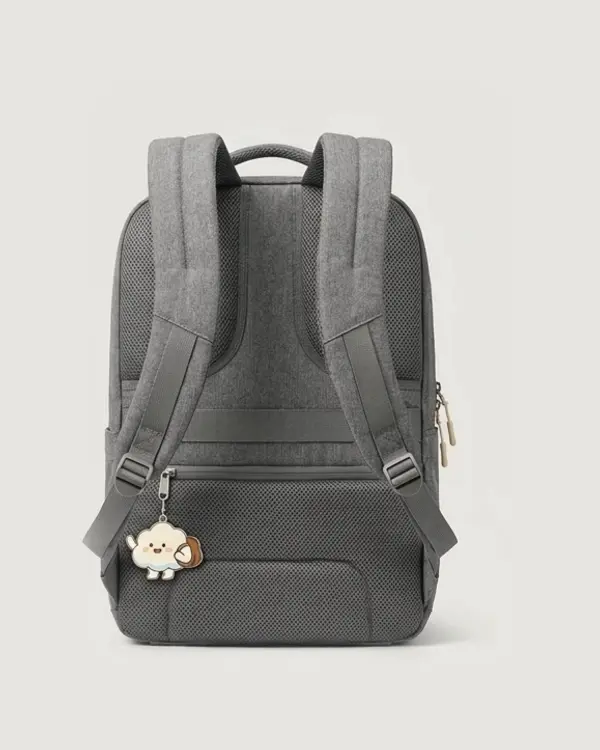 Commuter Backpack warna Stone Grey, tampak belakang
