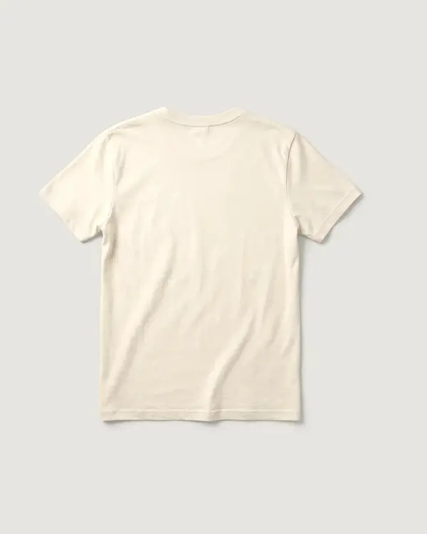 Everyday Logo Tee warna Cloud Cream, tampak belakang